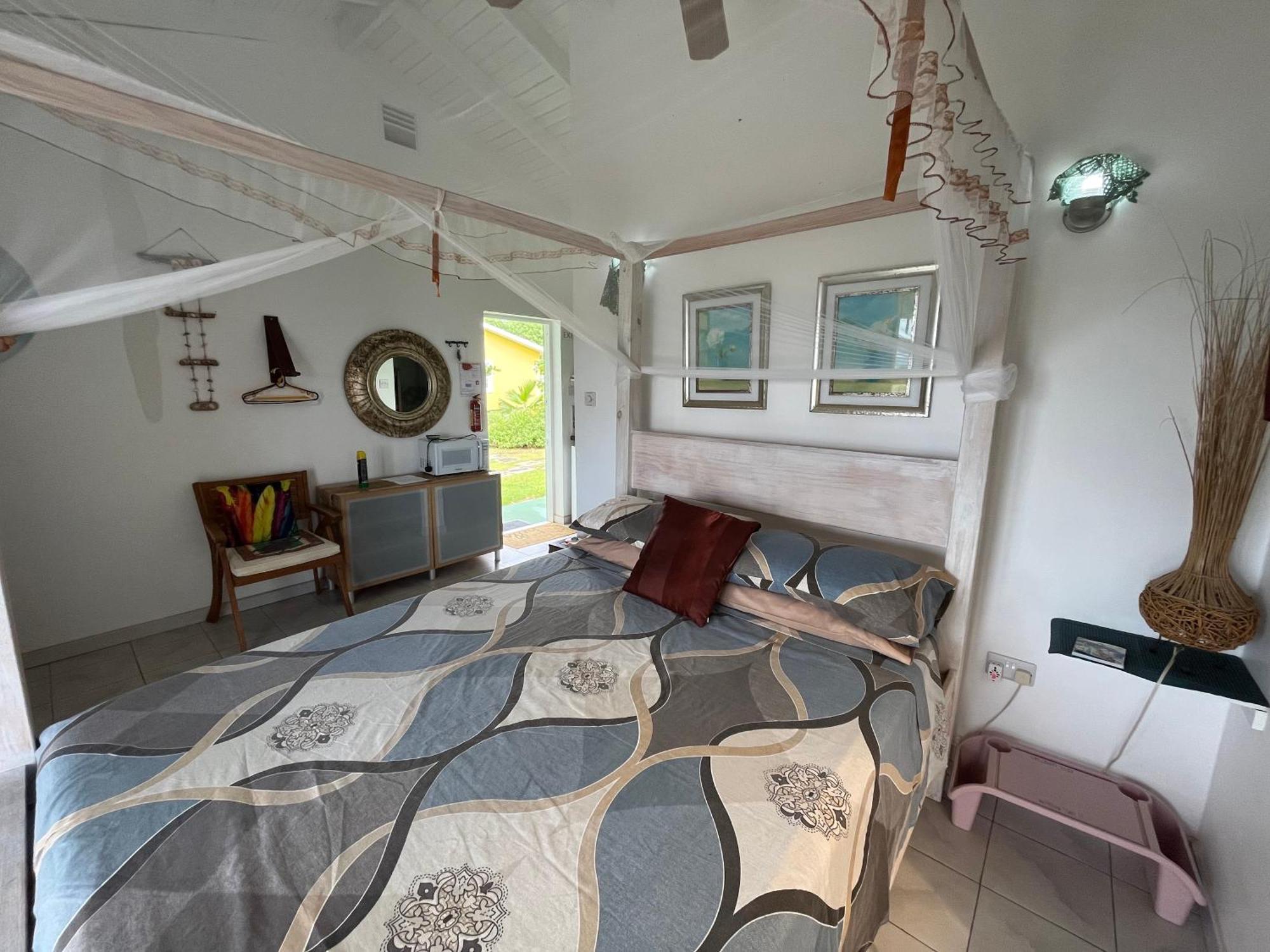 Waves Villa Guesthouse Κίνγκσταουν Εξωτερικό φωτογραφία